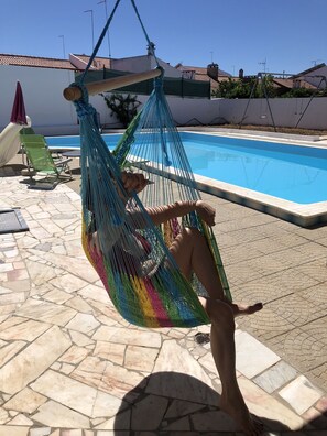 Pool - Casa Rosa est une Villa Spacieuse Spécialement Adaptée aux Familles et Groupes (Torrão)