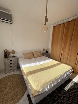 7 bedrooms, iron/ironing board, WiFi, bed sheets - Casa Rosa est une Villa Spacieuse Spécialement Adaptée aux Familles et Groupes (Torrão)