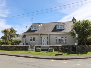 House | Exterior