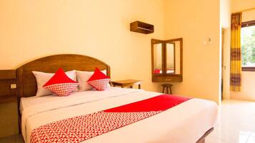 Habitación doble estándar | Escritorio, espacio para trabajar con laptop y wifi gratis