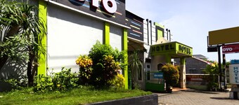 OYO 3024 Hotel Kebon Manis