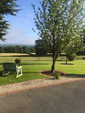 Apartment, 2 Queen-Betten | Unterkunftsgelände