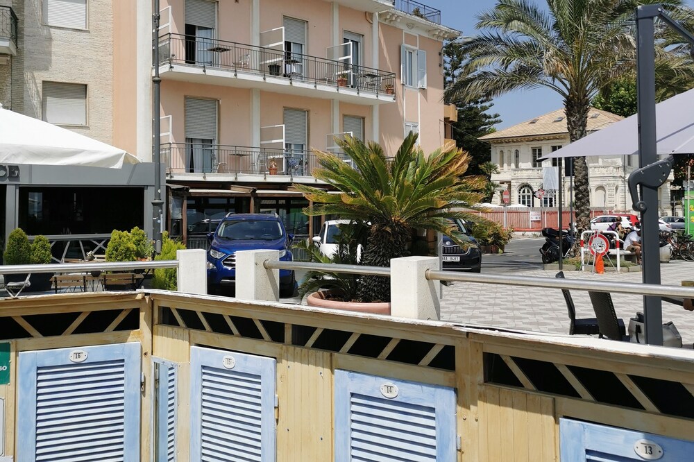 Albium - Hotel Sul Mare