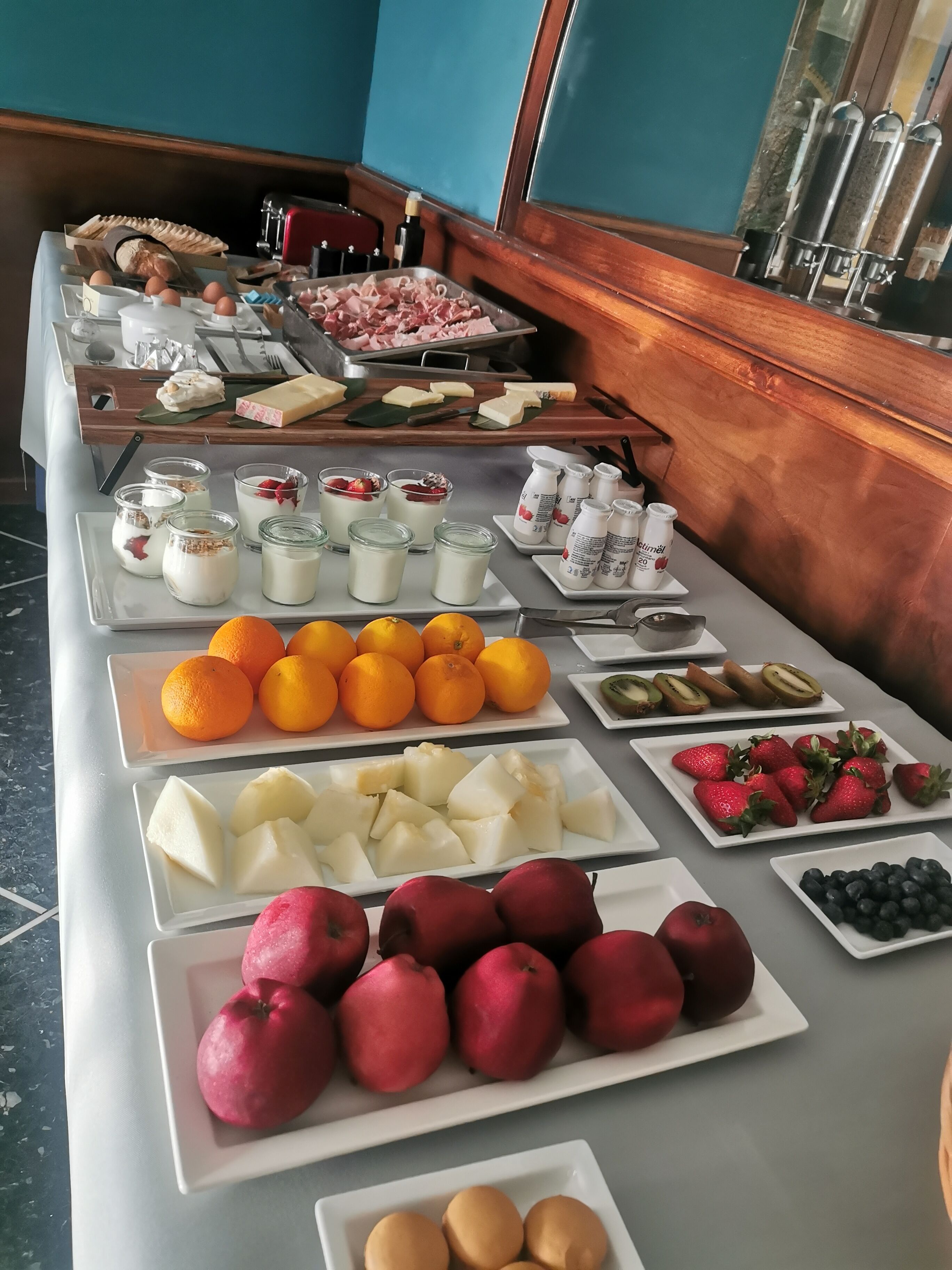 Daily breakfast for a fee