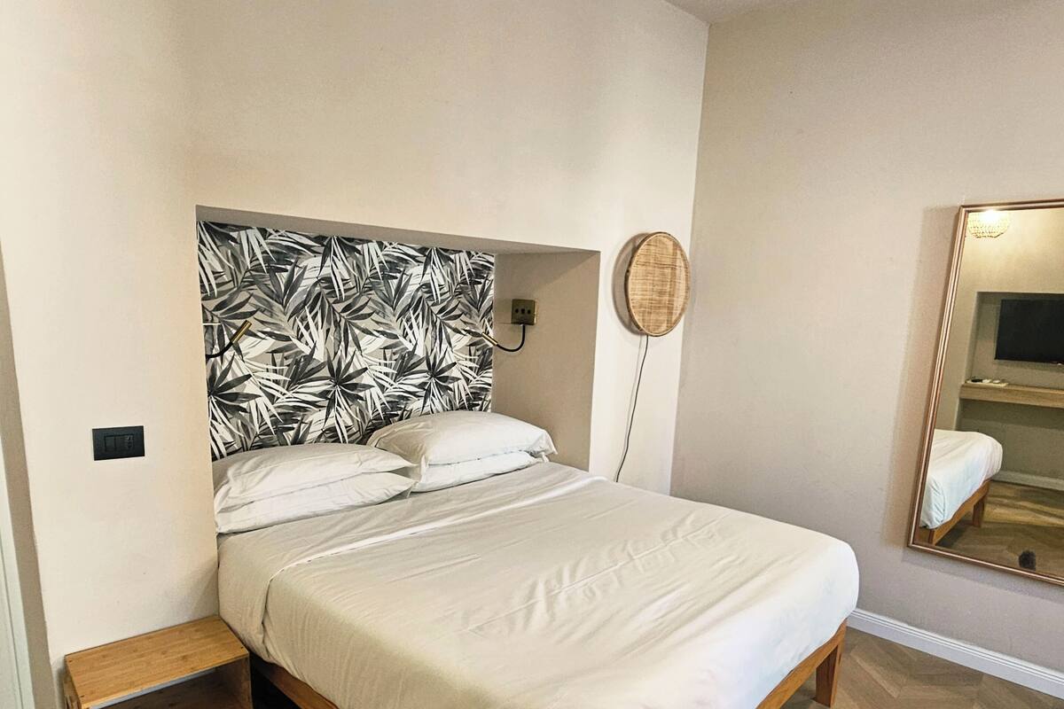 Chambre Standard double | Minibar, coffre-fort, bureau, accès au Wi-Fi (inclus)
