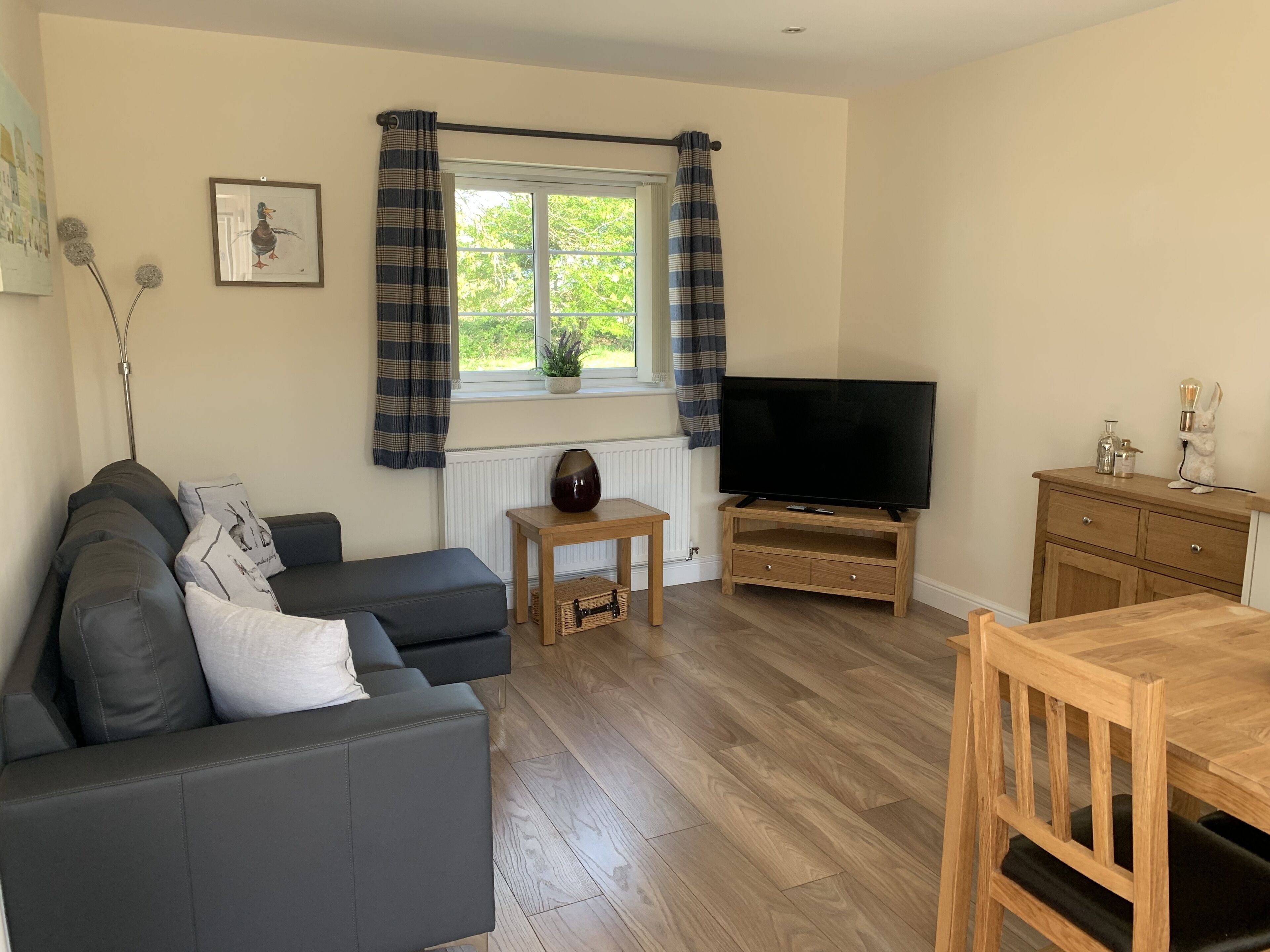 Inviting 1-bed Cottage in Barmston