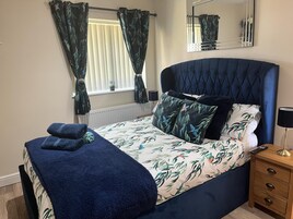 村舍 | 1 多间卧室、熨斗/熨衣板、免费 WiFi、床单