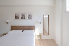 1 Schlafzimmer, Bügeleisen/Bügelbrett