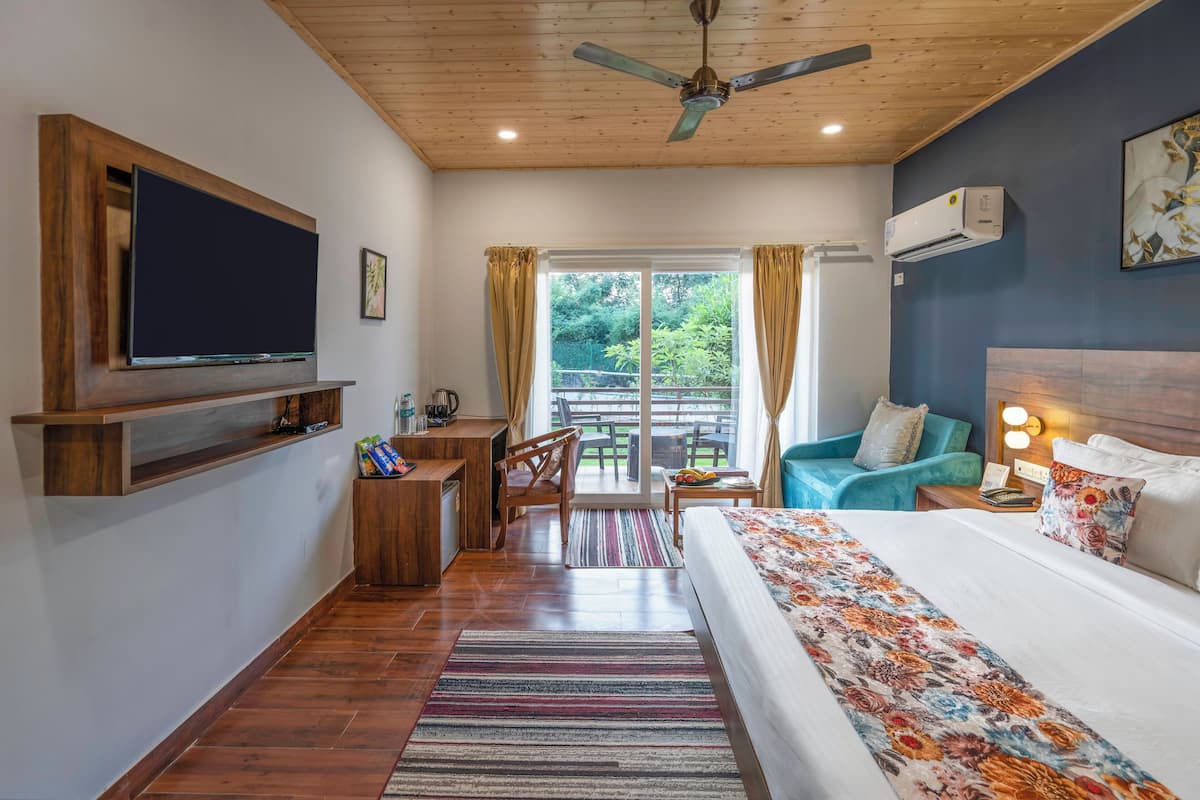 Deluxe Room | Premium bedding, WiFi (free), bed sheets