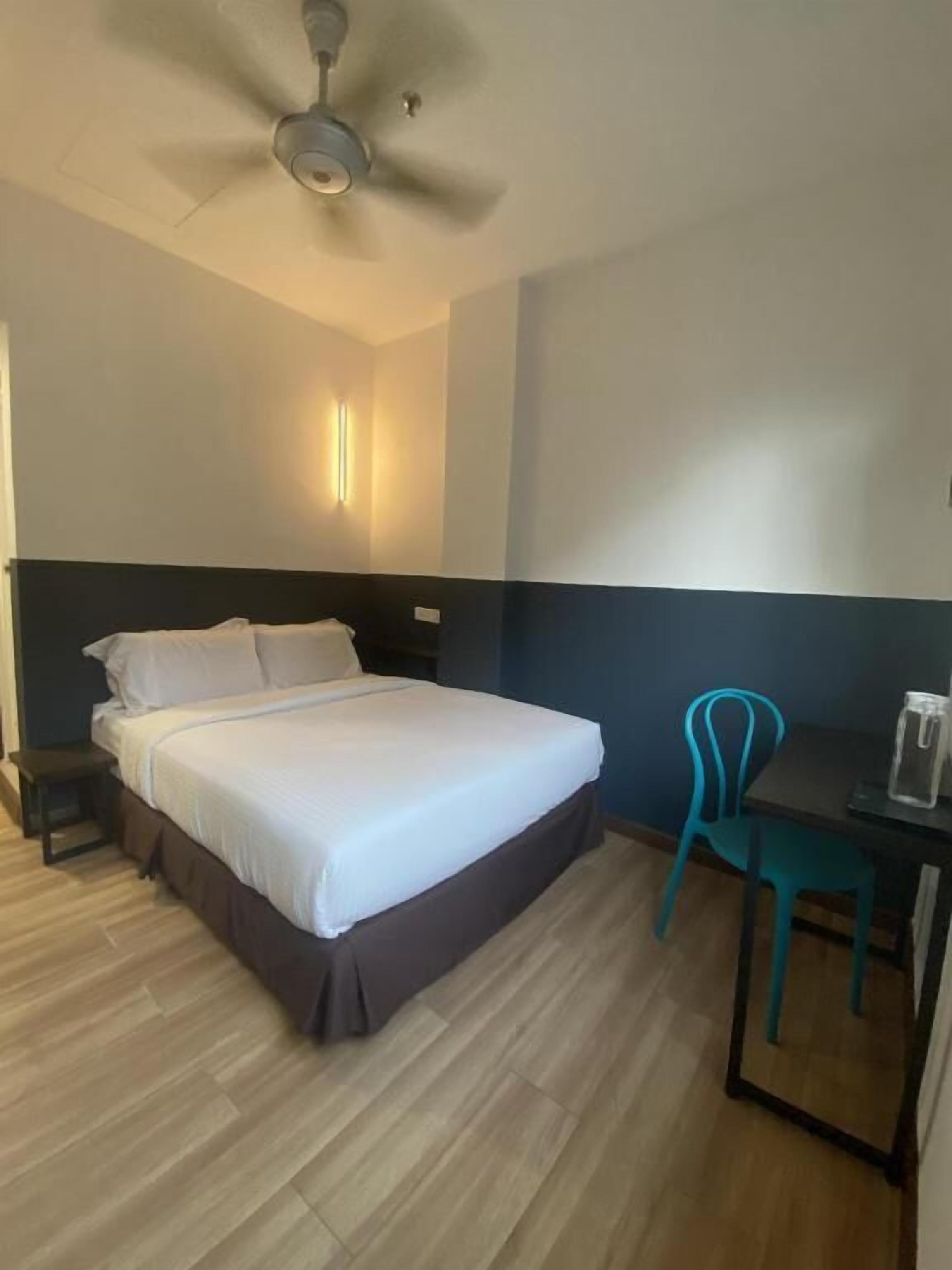 Desk, free WiFi, bed sheets