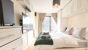 Apartment, Multiple Beds | 2 bedrooms, iron/ironing board, free WiFi, bed sheets - Lagan View 2-bed Apartment in Belfast (Belfast)