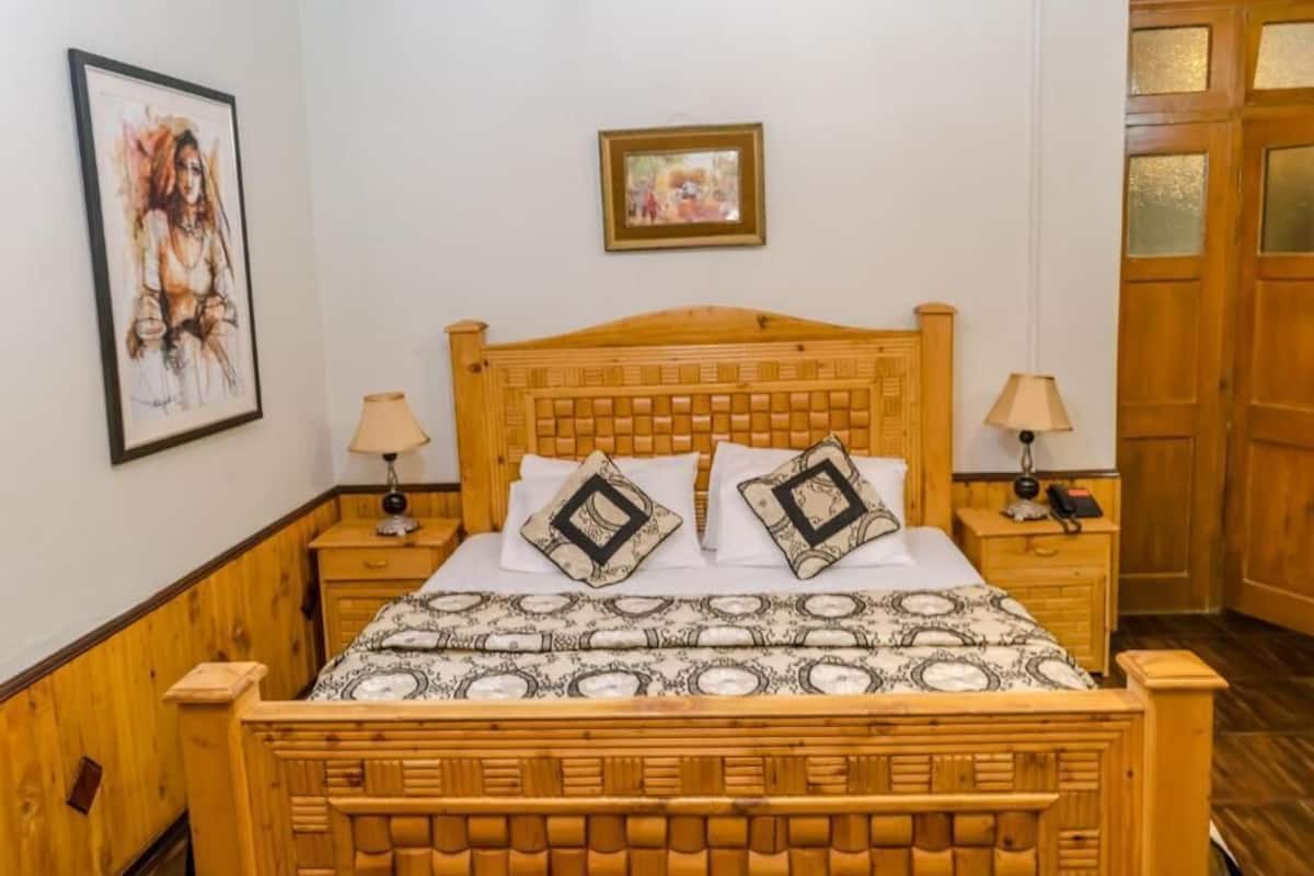 Quarto casal luxo | Wi-Fi de cortesia