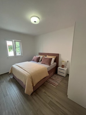 Appartement, 1 grand lit et 1 canapé-lit