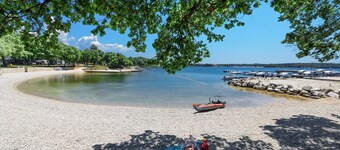 Charming Studio Marie with BBQ and terrace, parking