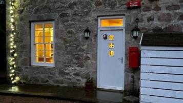 House | 2 bedrooms