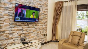 Apartment | Ruang tamu | Pendiangan