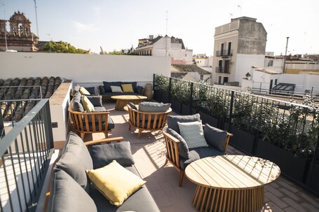 Hotel Legado Magdalena – Affordable hotel in Seville