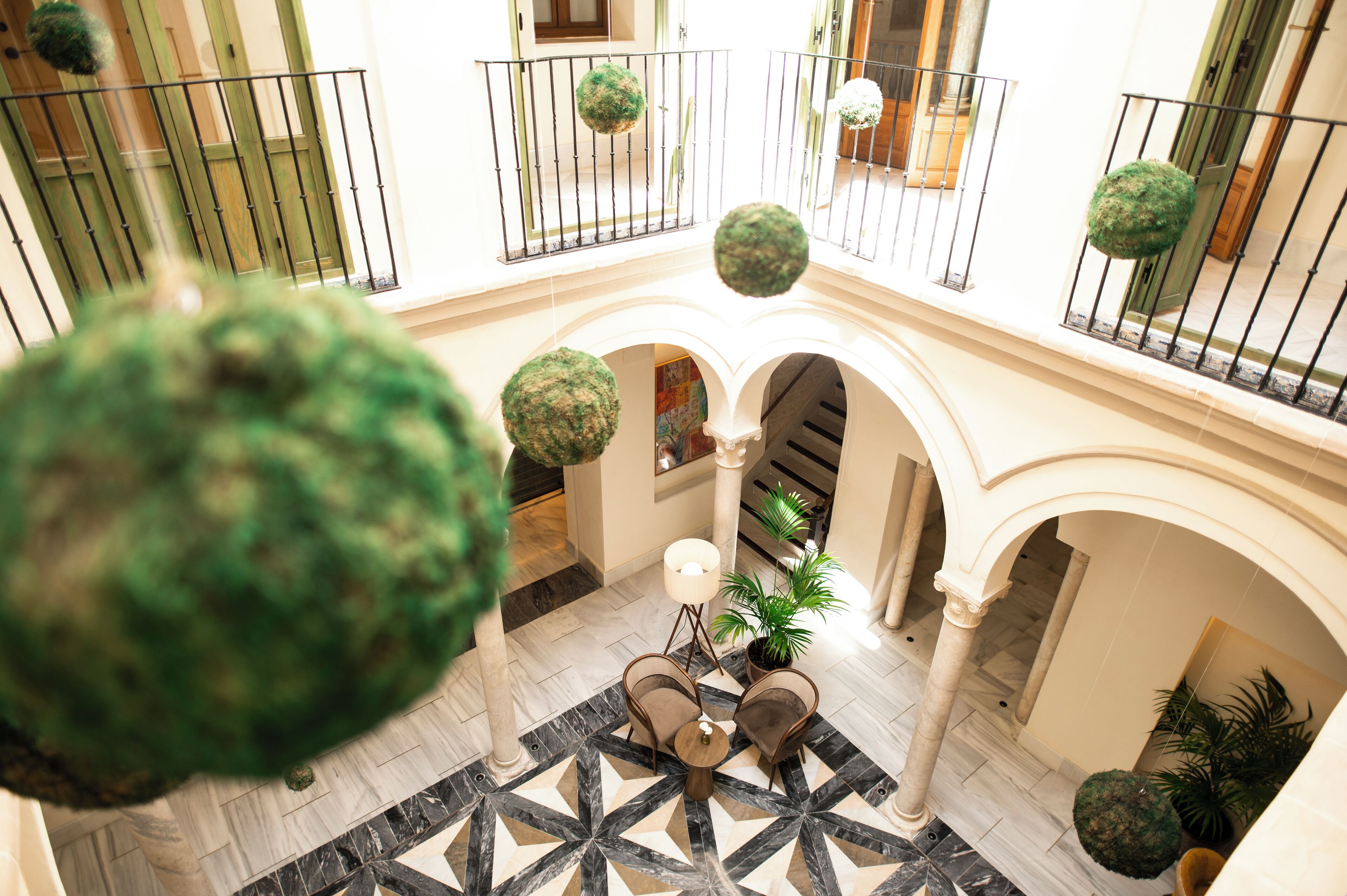 高级双人房或双床房 | 露台