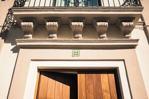 Facciata della struttura