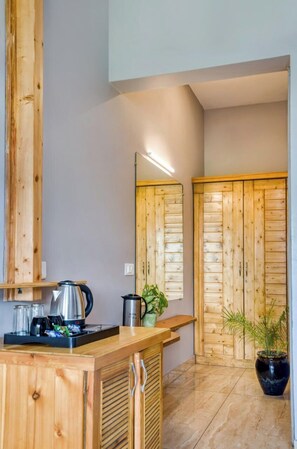 Premium Room | In-room safe, iron/ironing board, free WiFi, bed sheets - The Jungle Book Corbett (Ramnagar)