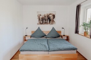 2 Schlafzimmer, kostenloses WLAN, Bettwäsche, Rollstuhlgeeignet