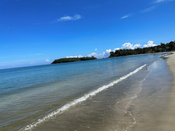 Camastros y toallas de playa 