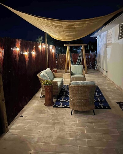 5BR Oasis for 10, Near, airport Beach, San Juan, Nightlife, La Placita & Dining