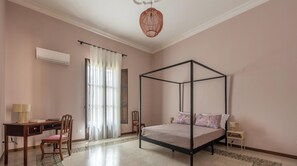 3 chambres, accès au Wi-Fi (inclus), literie fournie