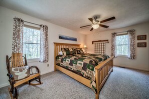3 bedrooms, individually decorated, individually furnished, free WiFi - Leisure Bear Lodge (Ellijay)