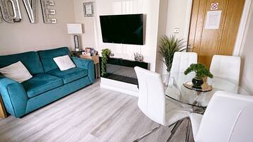 House | Living area | TV, fireplace
