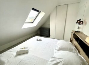 2 dormitoris, planxa i posts de planxar i wifi gratuïta