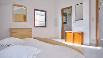 Apartment | 1 bedroom, desk, free WiFi