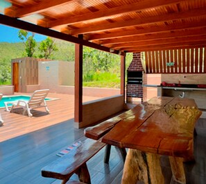 Deluxe Chalet | Lanai