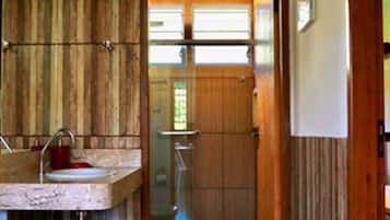 Deluxe Chalet | Bathroom | Shower