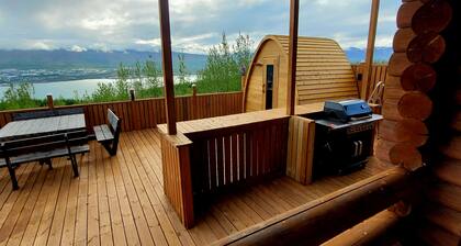 Loghouse with amazing view and sauna