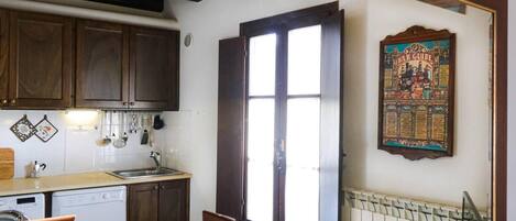 House | Private kitchen