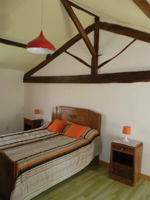 5 bedrooms