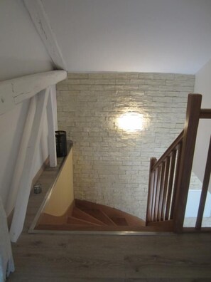 Interior - Gîte du Séchoir - Bouresse (BOURESSE)