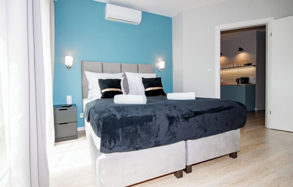 2 bedrooms, desk, iron/ironing board, free WiFi