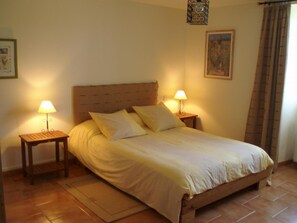3 bedrooms - La Chatellenie - Coulonges (COULONGES)