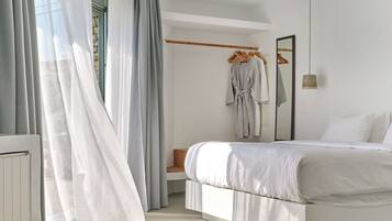 Theta Villa | Betten mit Memory-Foam-Matratzen, schallisolierte Zimmer