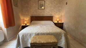 2 bedrooms