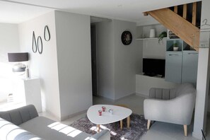 Living area - La Boite aux Lettres (CELLE LEVESCAULT)
