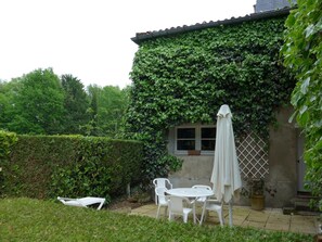 Outdoor dining - La Rouartinière - Mignaloux-beauvoir (MIGNALOUX-BEAUVOIR)