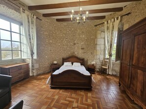 2 bedrooms - Château D'ayron - Ayron (AYRON)