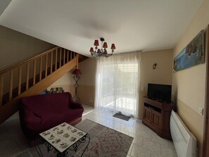 Living area - Le Petit Ru - Lizant (LIZANT)