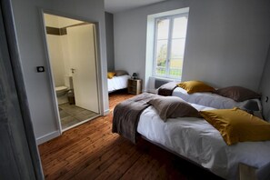 4 bedrooms, wheelchair access - La Charmille - Saint-gaudent (SAINT-GAUDENT)