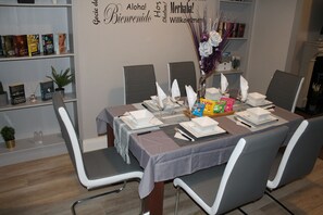 Ferienhaus, Mehrere Betten | Speisen