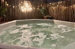 Außen-Whirlpool