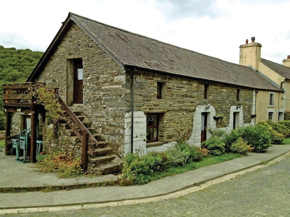 Cottage, Multiple Beds | Exterior